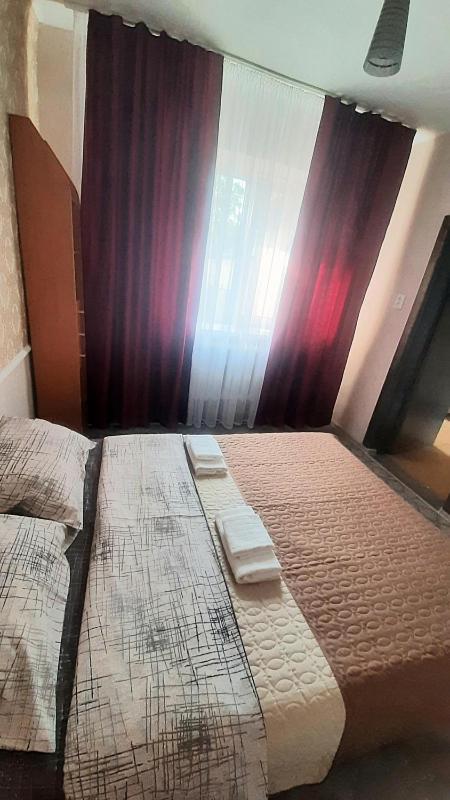 Guest House - Гостевой Частный Дом Dnjepropetovsk Buitenkant foto